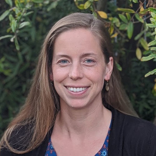headshot of meredith cowart
